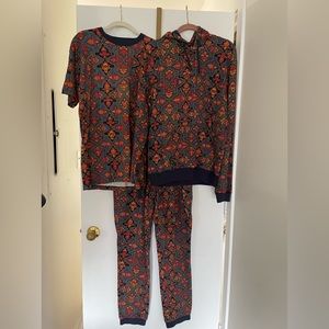 10 Deep three pieces